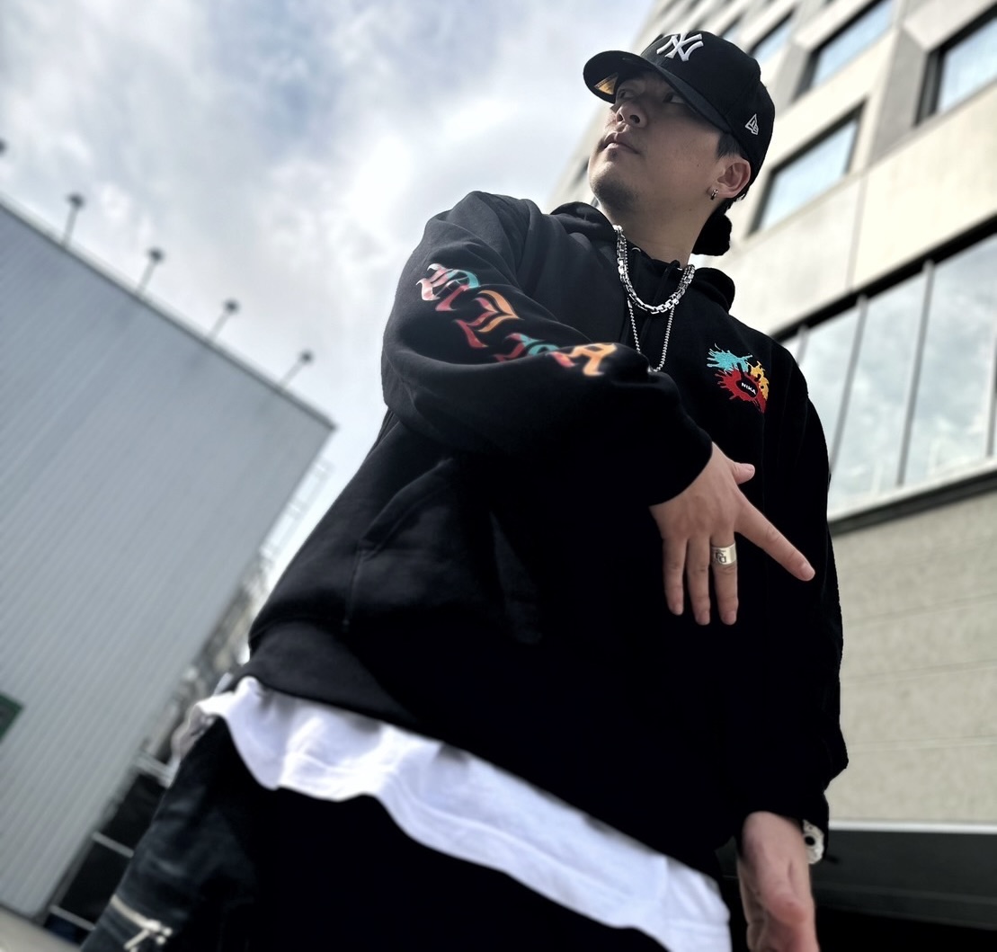 NIKA BRAND オリジナルパーカー ブラック